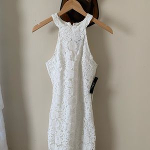 Brand new never worn Lulus white lace dress